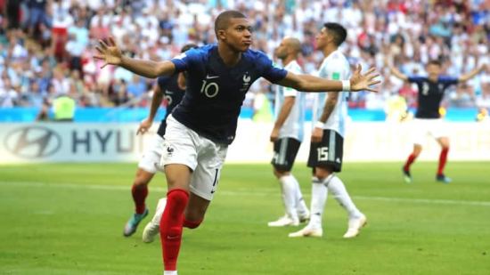 mbappe-kylian-063018-620