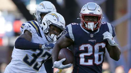 chargers-patriots-football